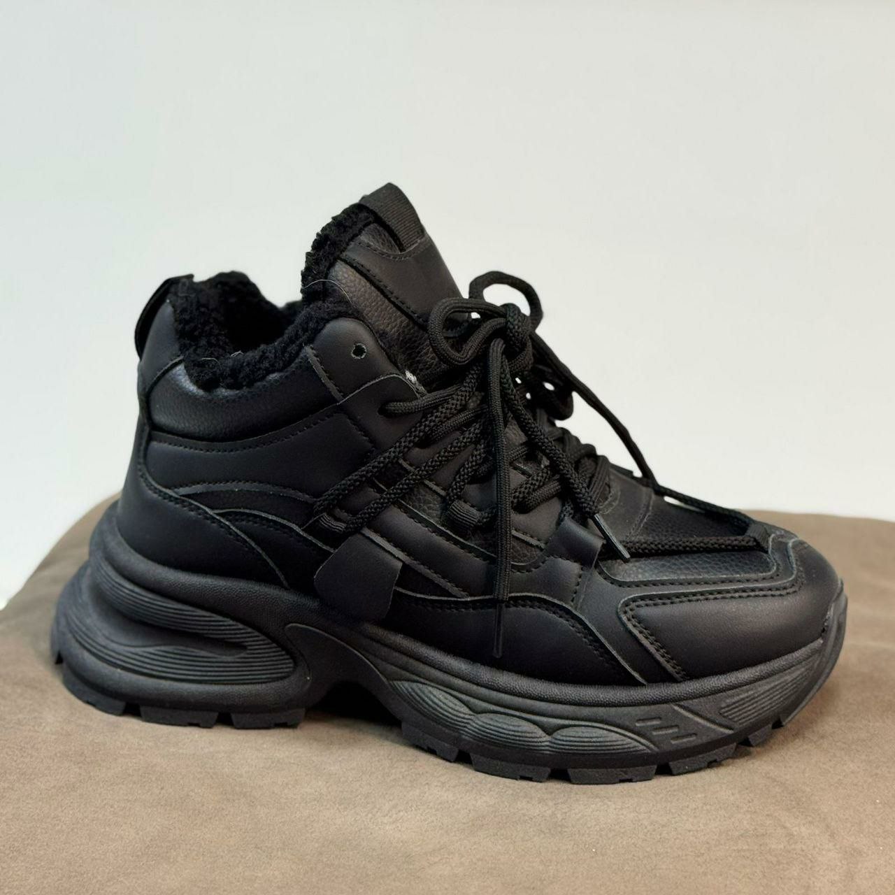 фото зимние женские кроссовки оптом с доставкой