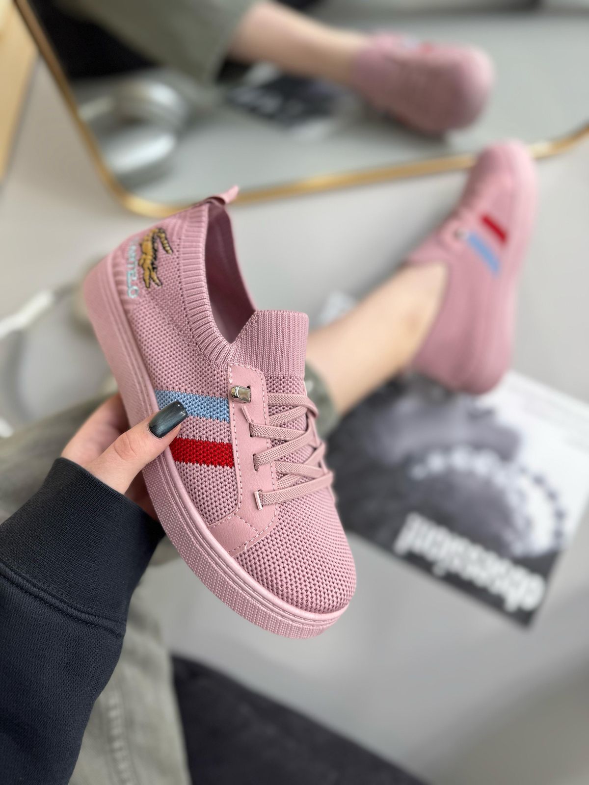 фото весенние женские кеды оптом