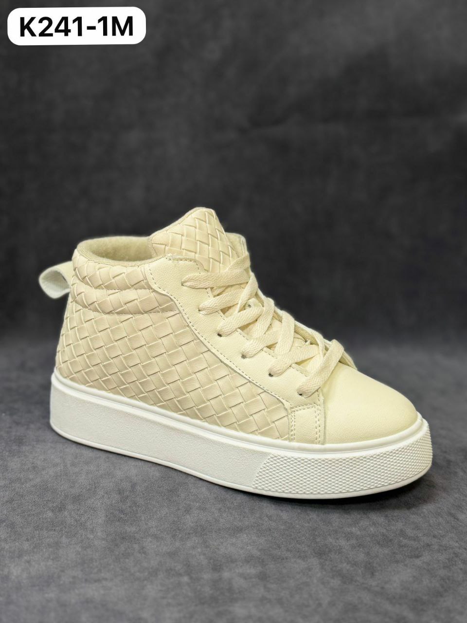 фото зимние женские кроссовки оптом с доставкой