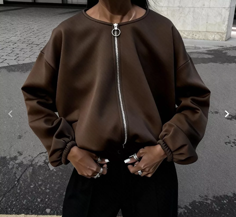 картинка Бомбер от магазина Одежда+