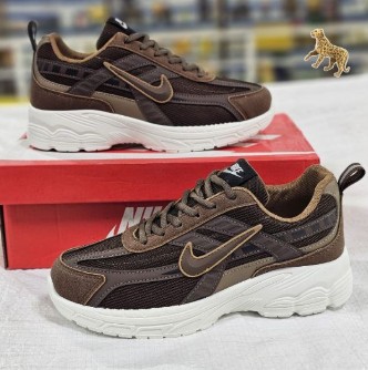 фото весенние женские кроссовки оптом