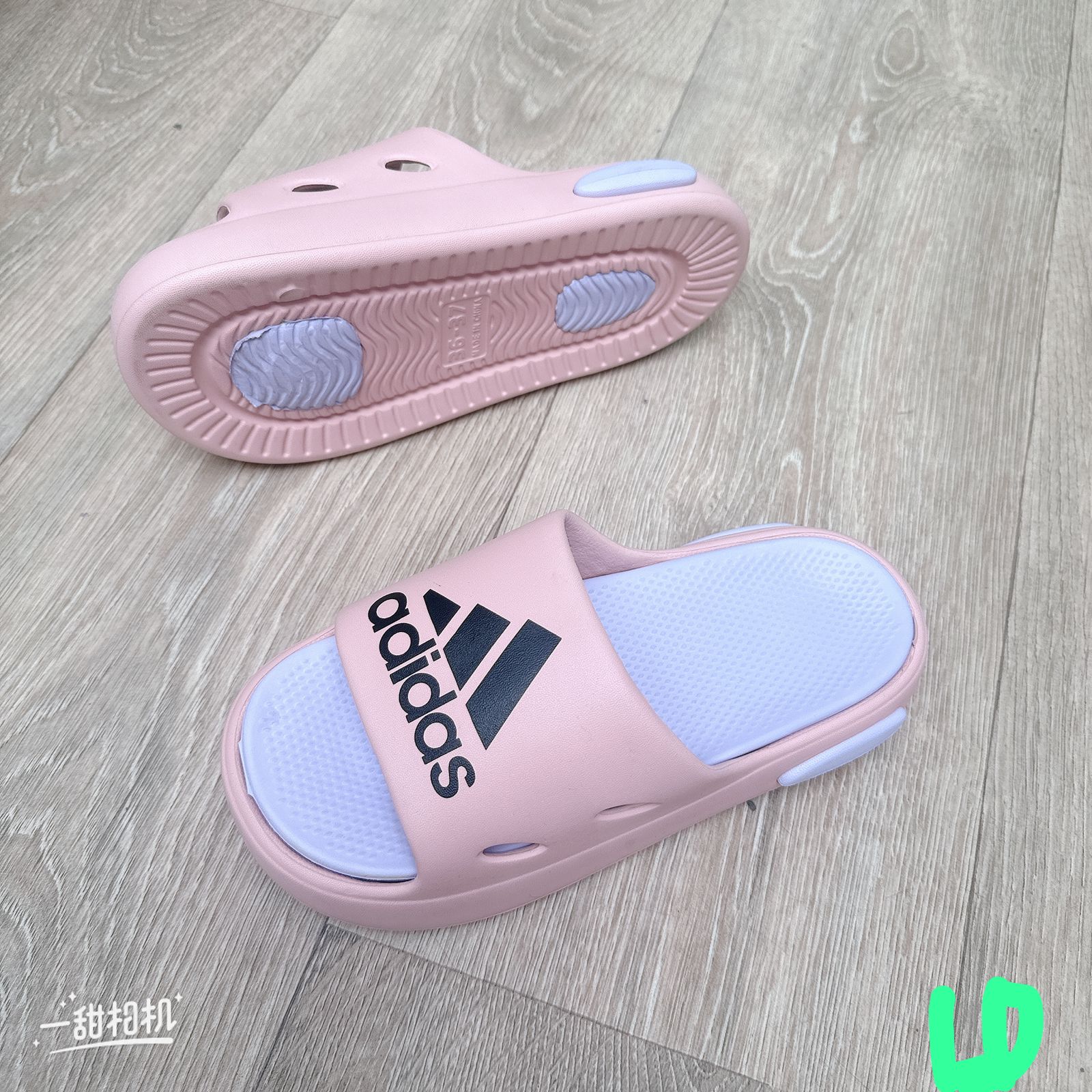 фото женские летние розовые шлепки adidas 628329 оптом
