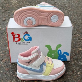 фото весенние кроссовки для девочек оптом