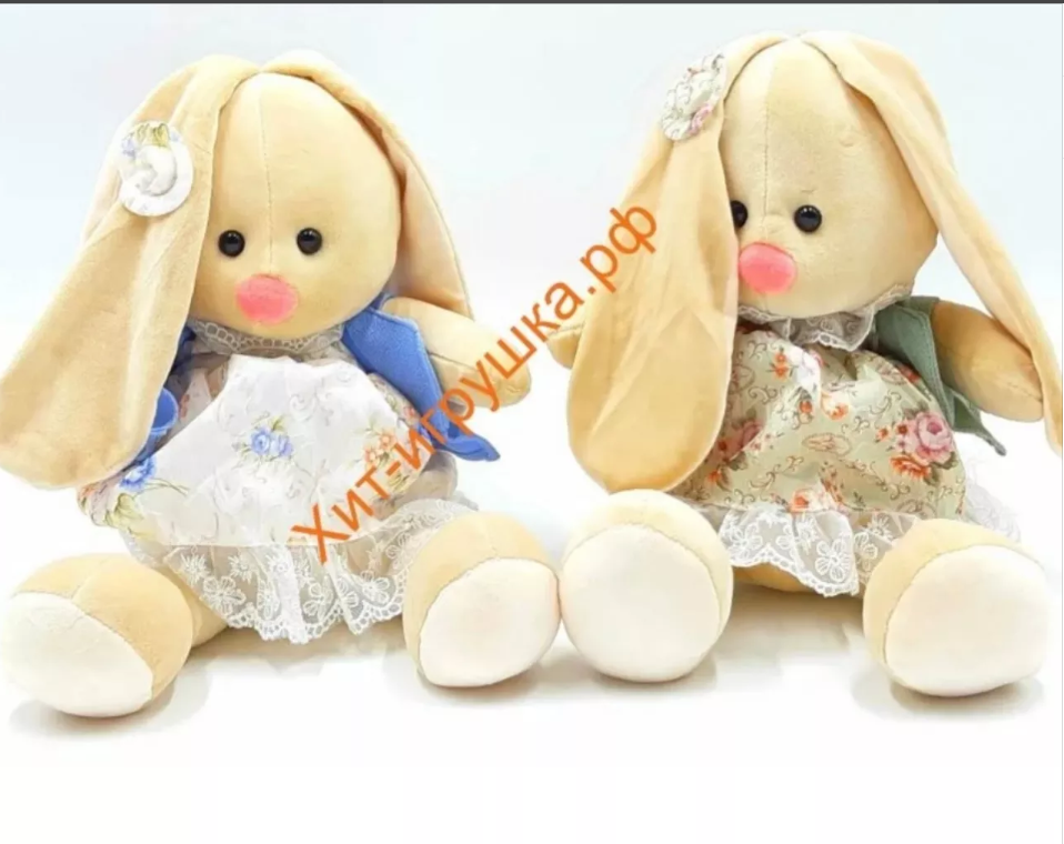 картинка Мягкая игрушка "Зайка в платье" 30см от магазина Одежда+