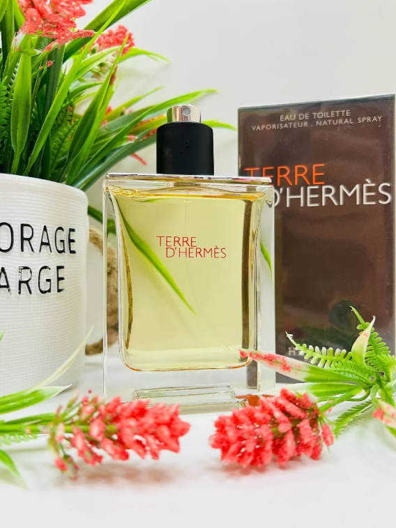 картинка Мужские духи от магазина Одежда+