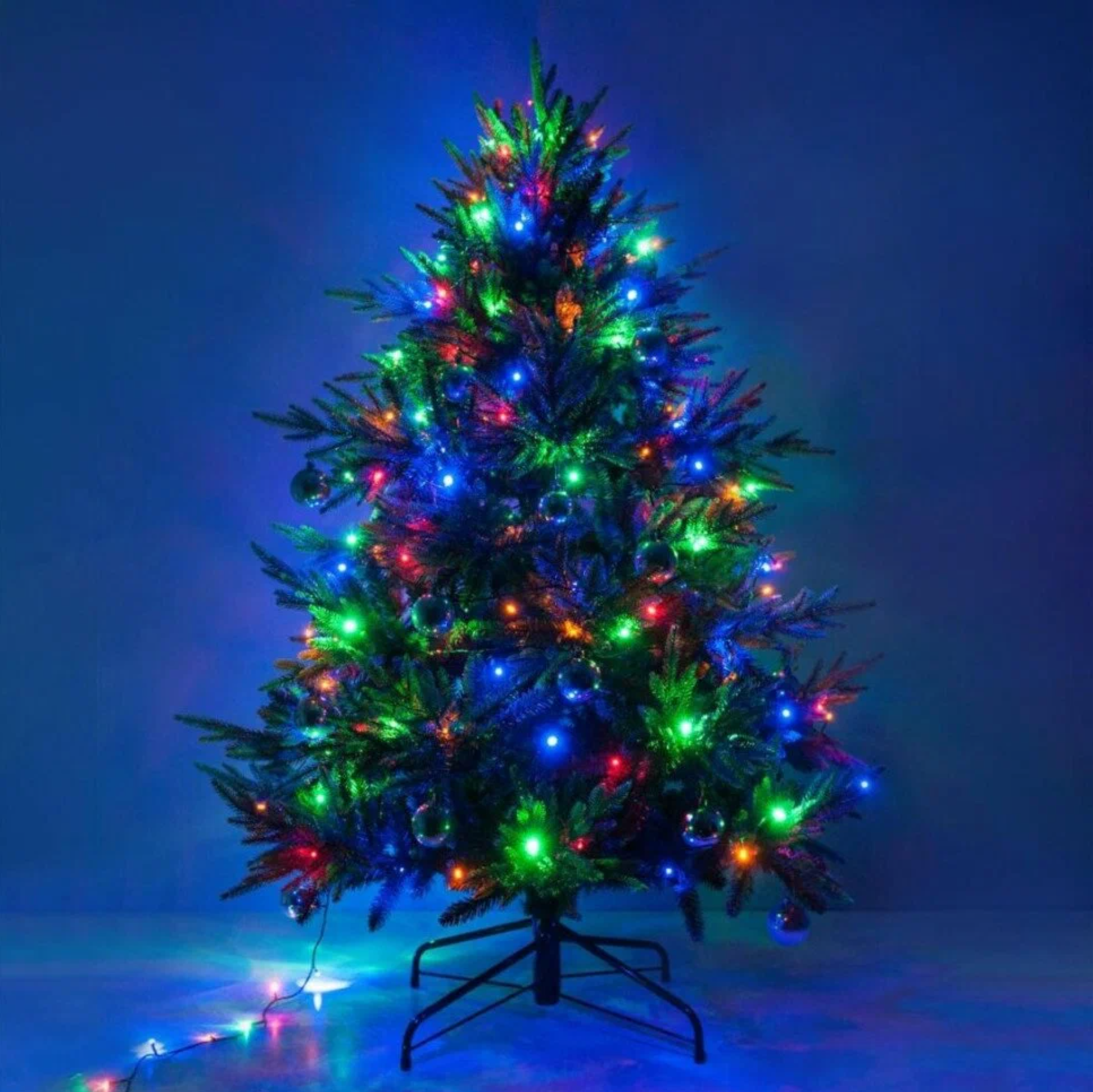 картинка Гирлянда цветная 15 метров от магазина Одежда+