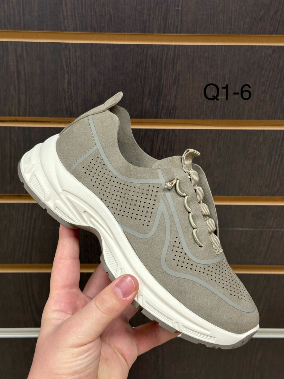 фото летние женские кроссовки оптом