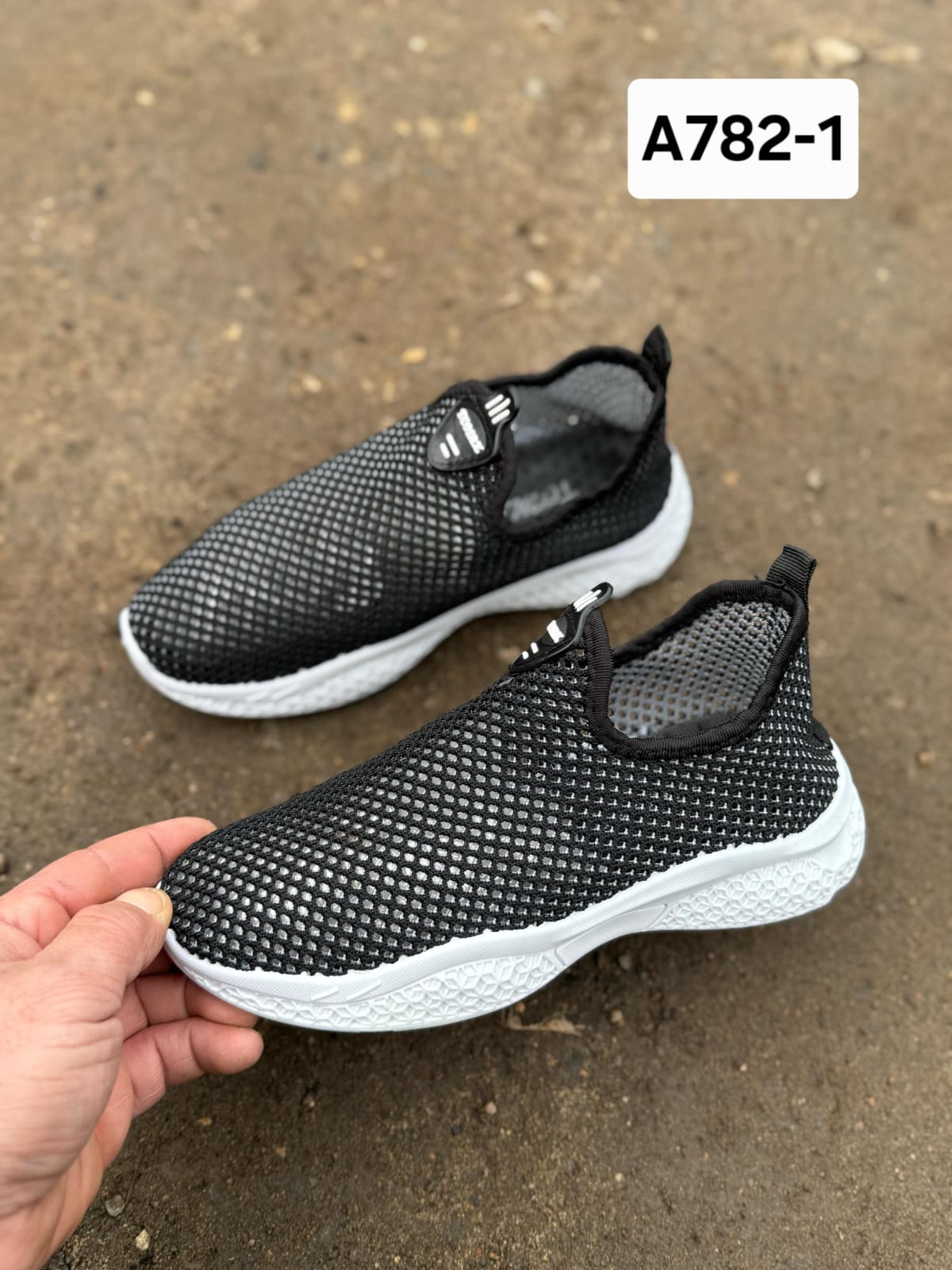 фото летние женские кроссовки оптом