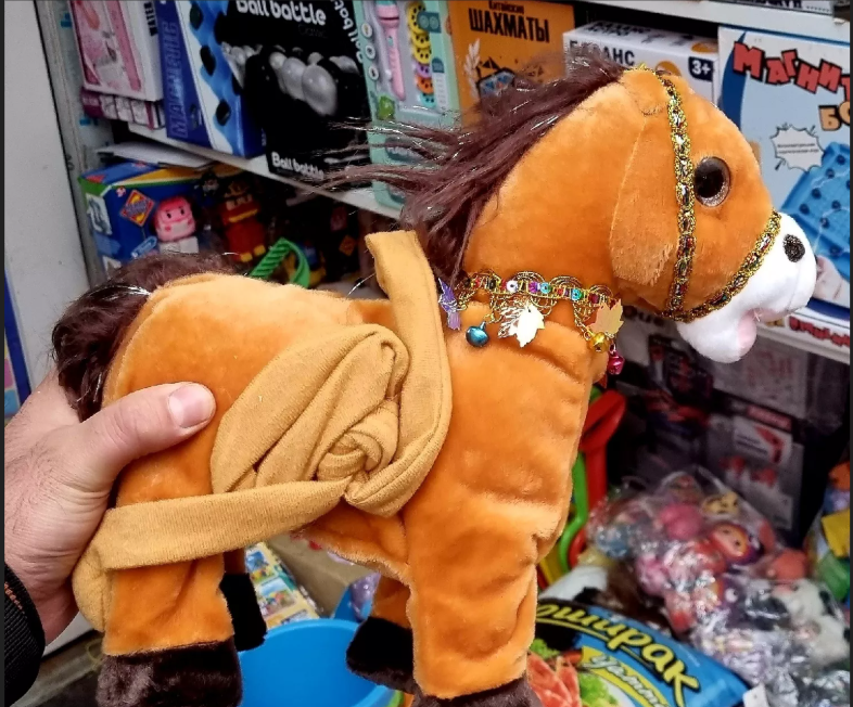 картинка Мягкая игрушка "Лошадь" символ года от магазина Одежда+