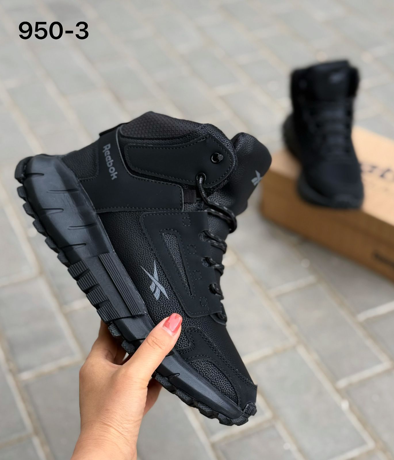 фото зимние мужские кроссовки оптом