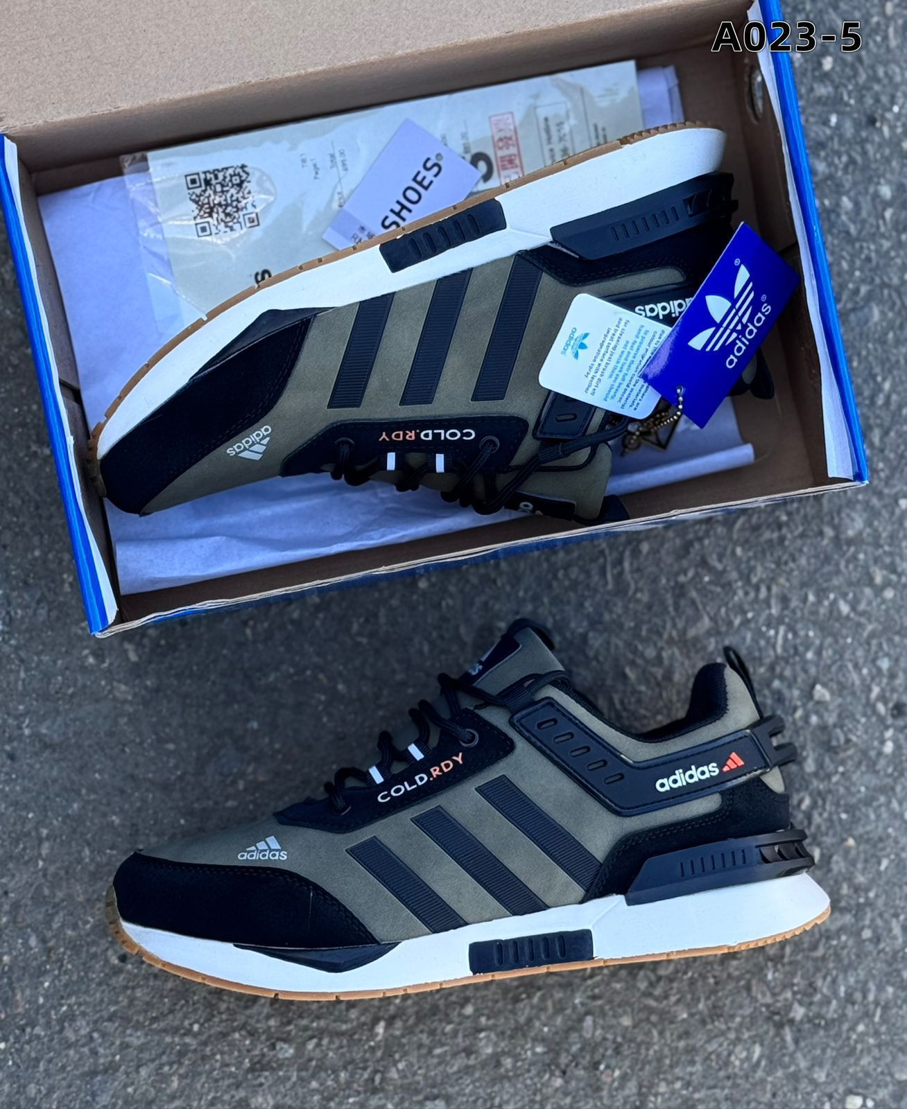 фото мужские осенние кроссовки adidas 613133 оптом