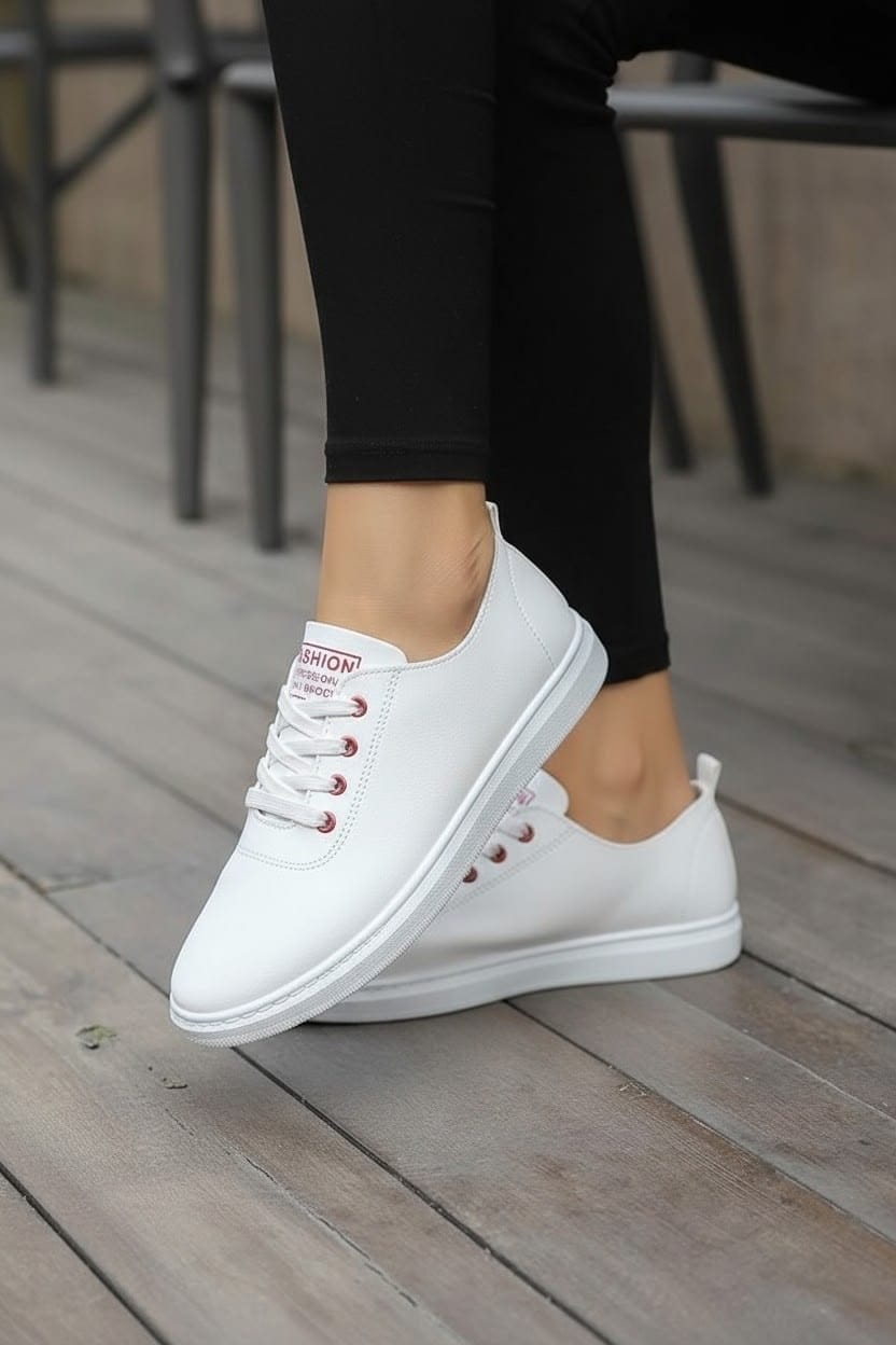 фото женские белые sneakers 997521 оптом