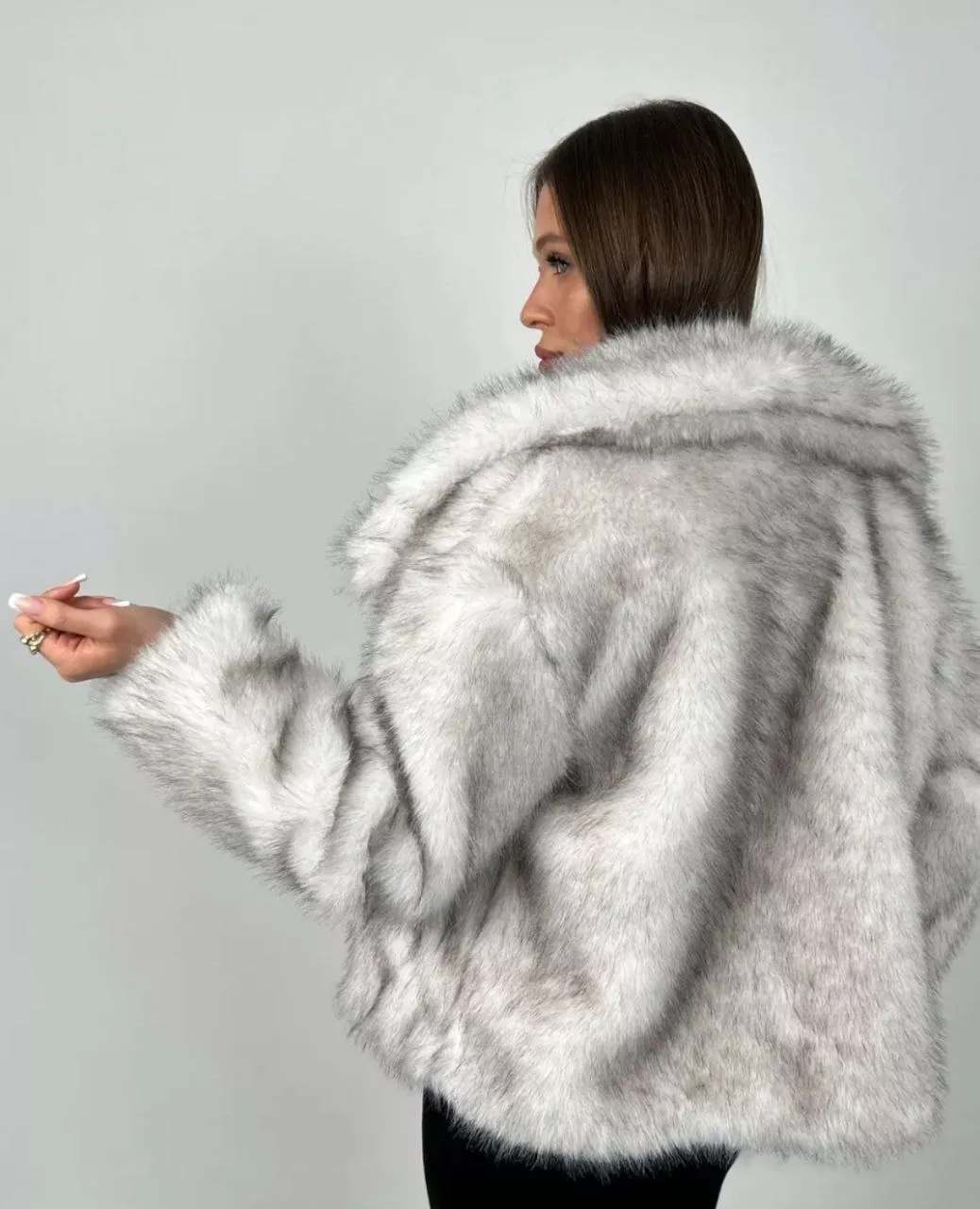 картинка Шуба от магазина Одежда+