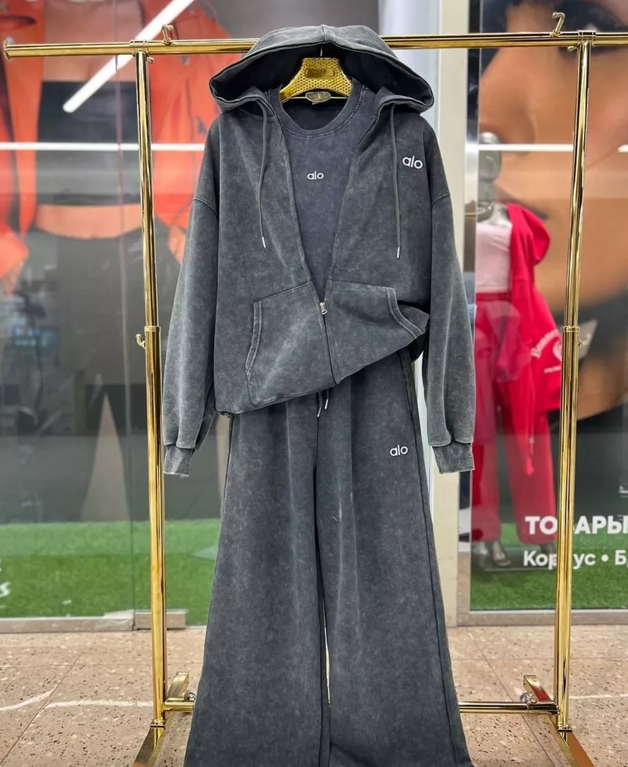 картинка Костюм женский от магазина Одежда+