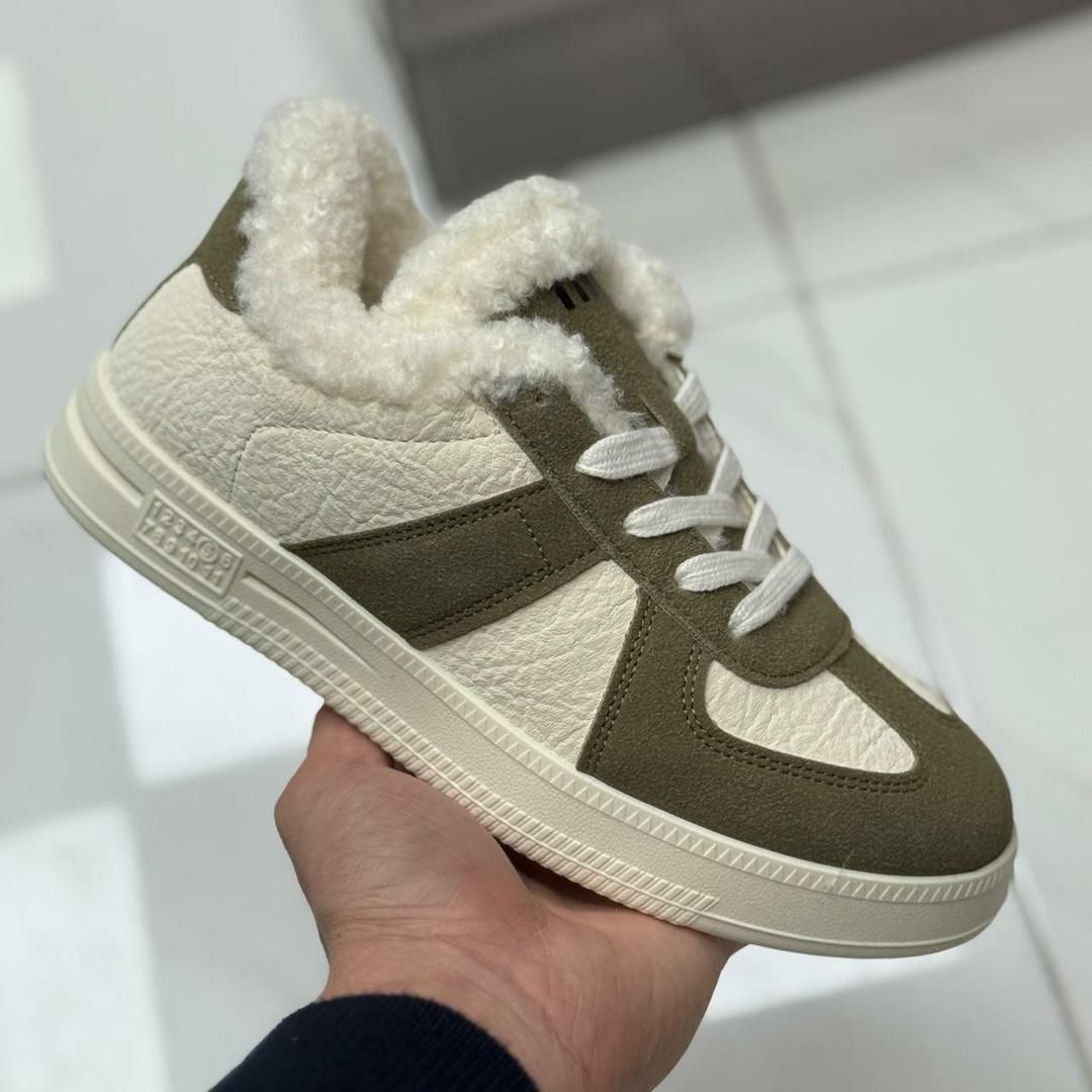 фото зимние женские кроссовки оптом с доставкой