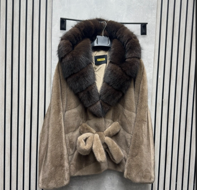 картинка Шуба от магазина Одежда+