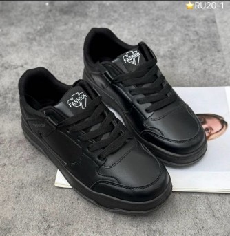 фото весенние женские кроссовки оптом