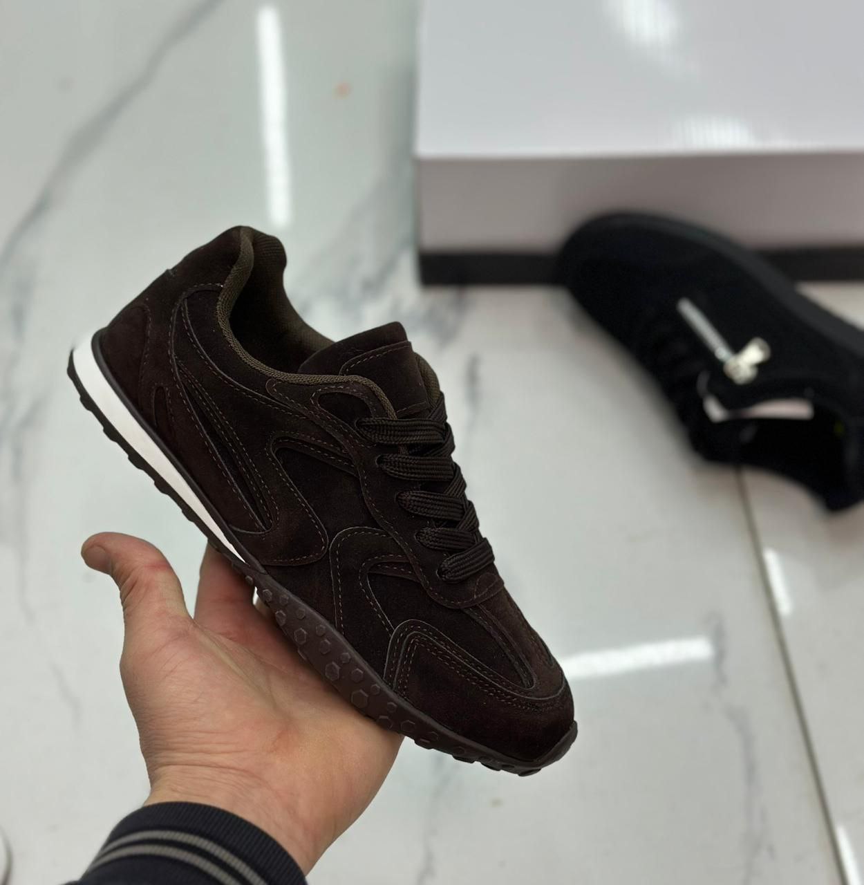 фото весенние женские кроссовки оптом