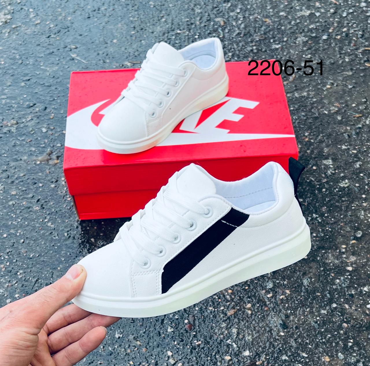 фото весенние кроссовки для девочек оптом