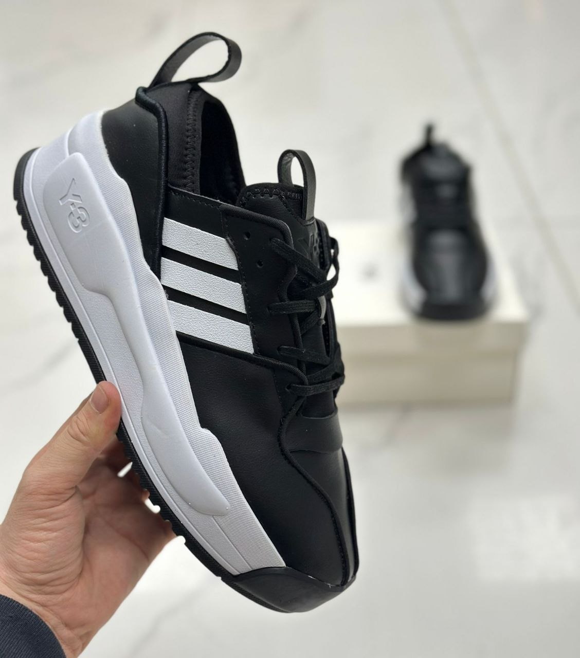 фото весенние мужские кроссовки оптом с доставкой