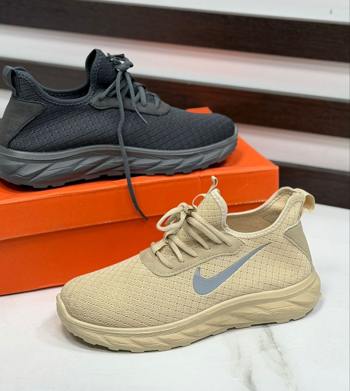 фото весенние мужские кроссовки оптом с доставкой