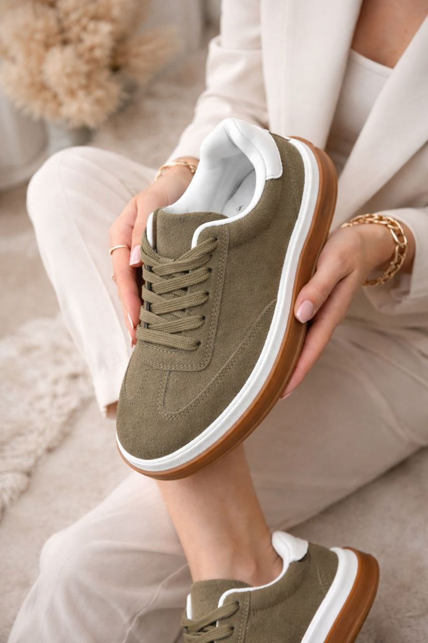 фото весенние женские кроссовки оптом