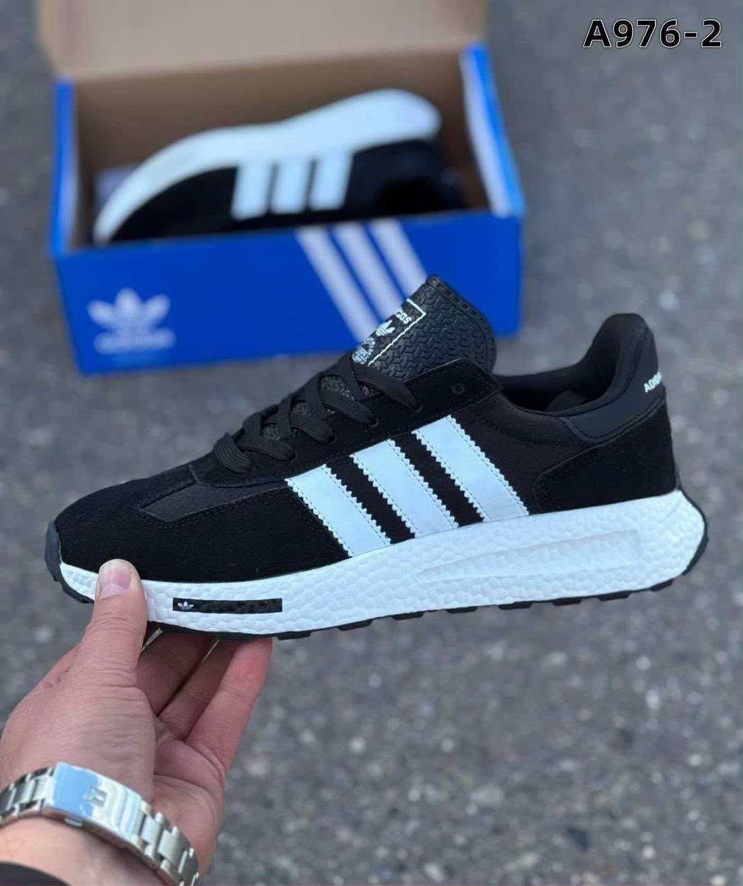 фото Мужские весенние кроссовки Adidas 355316 оптом с доставкой