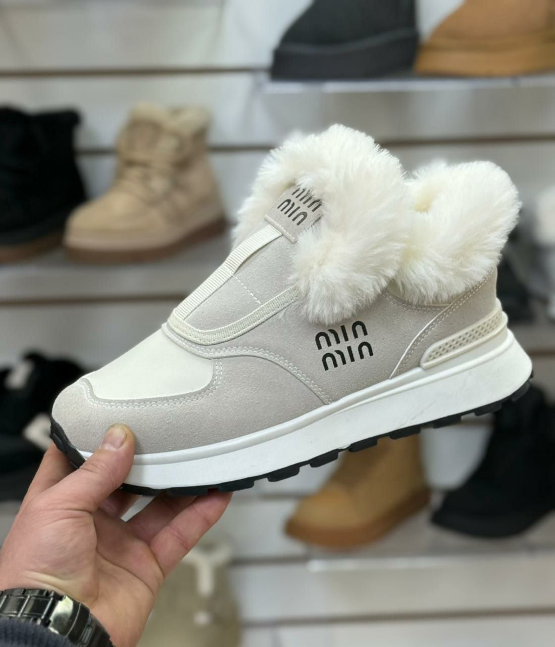 фото зимние женские кроссовки оптом с доставкой