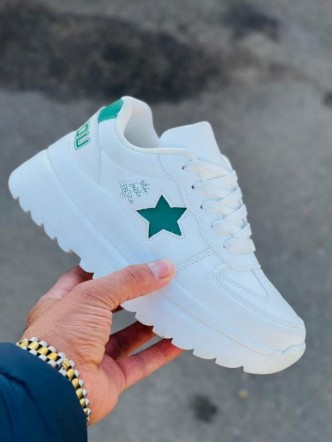 фото весенние женские кроссовки оптом