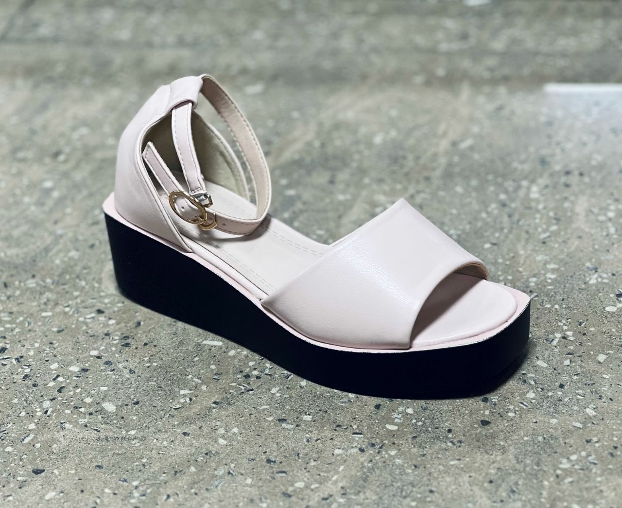 фото весенние женские босоножки оптом