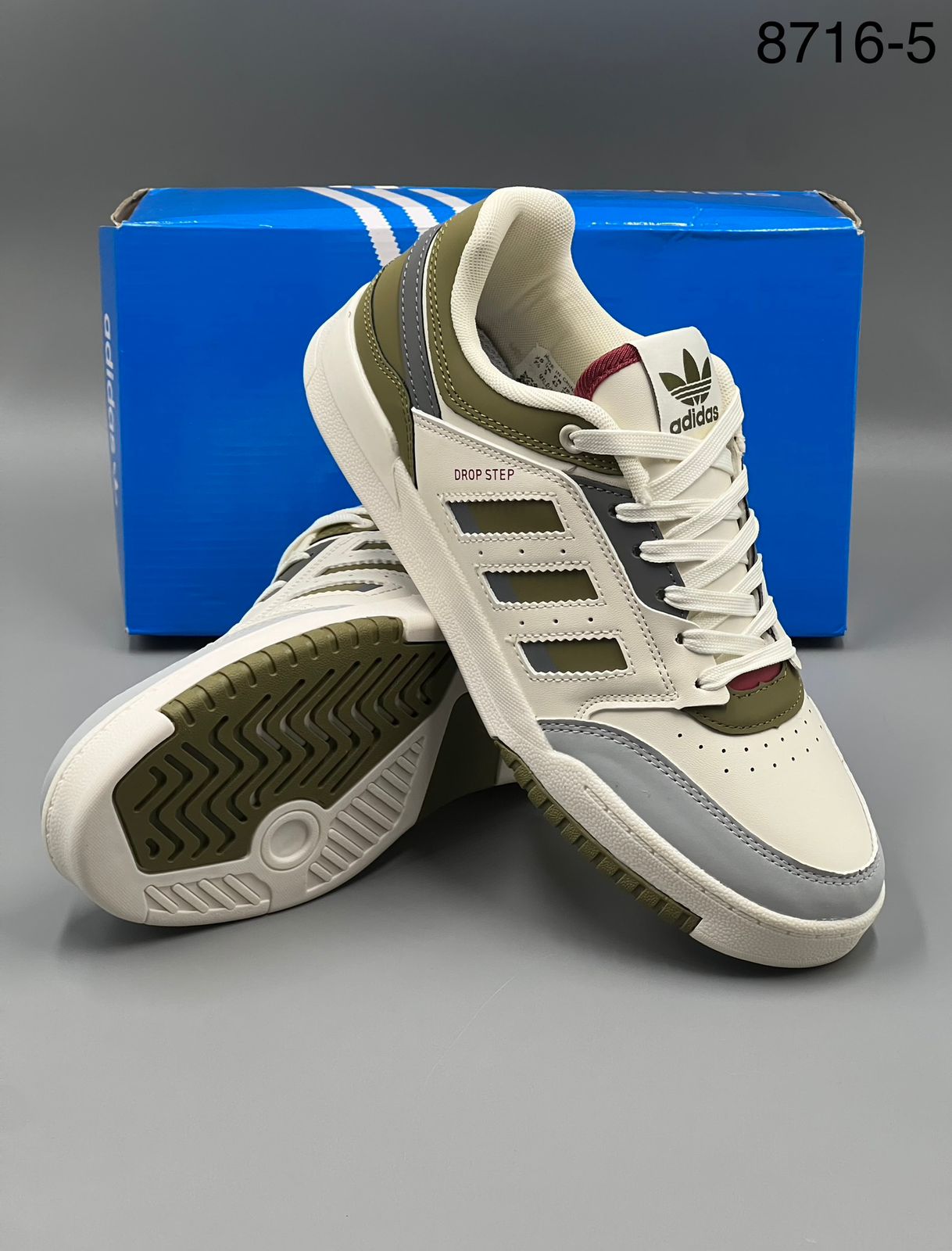 фото Мужские весенние кроссовки Adidas 159282 оптом с доставкой