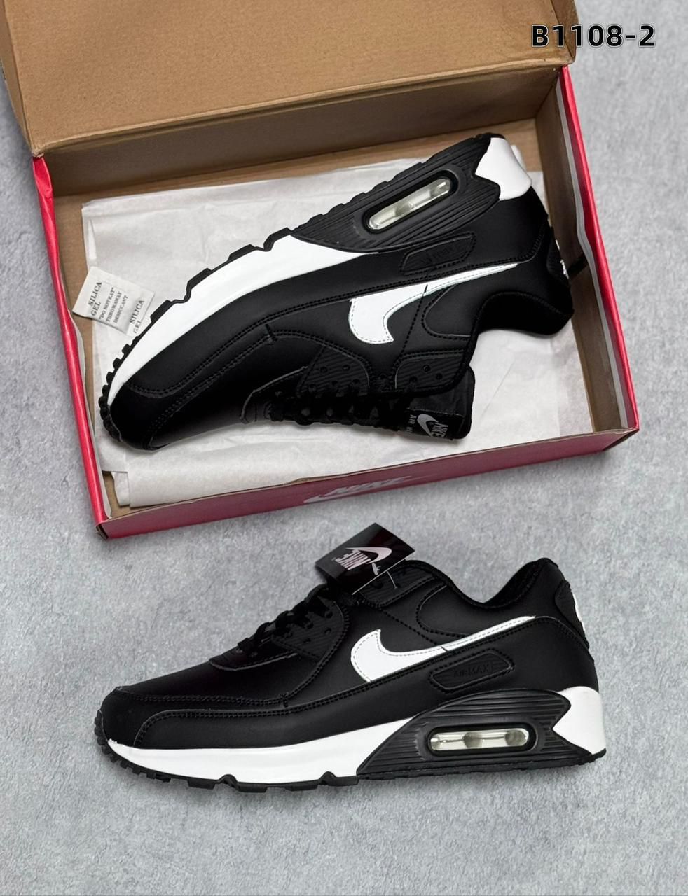 фото женские весенние кроссовки nike 345882 оптом