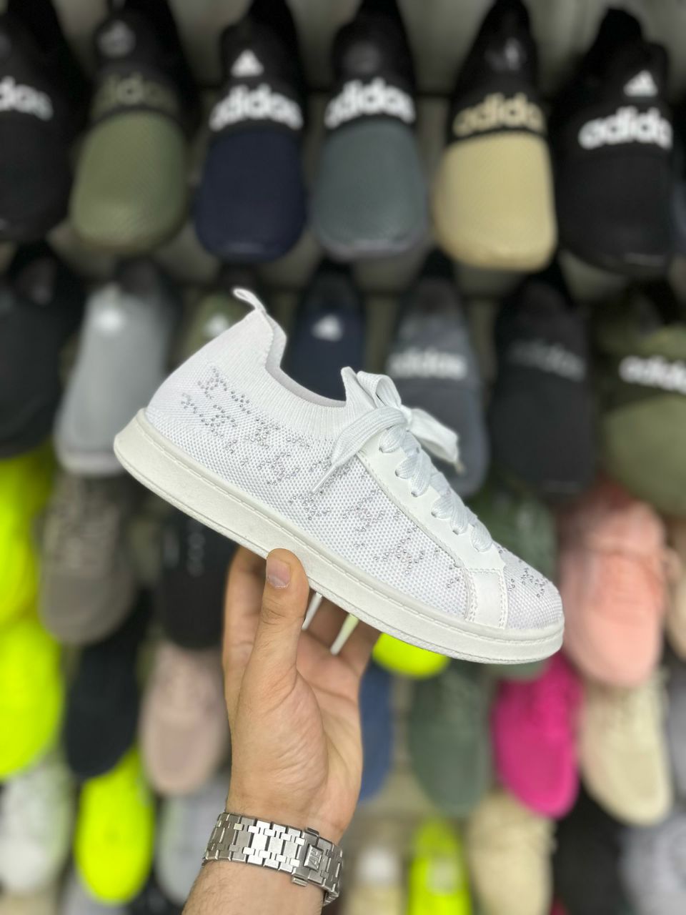 фото весенние женские кроссовки оптом