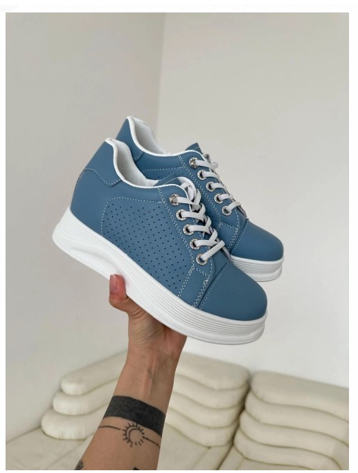 фото весенние женские кроссовки оптом