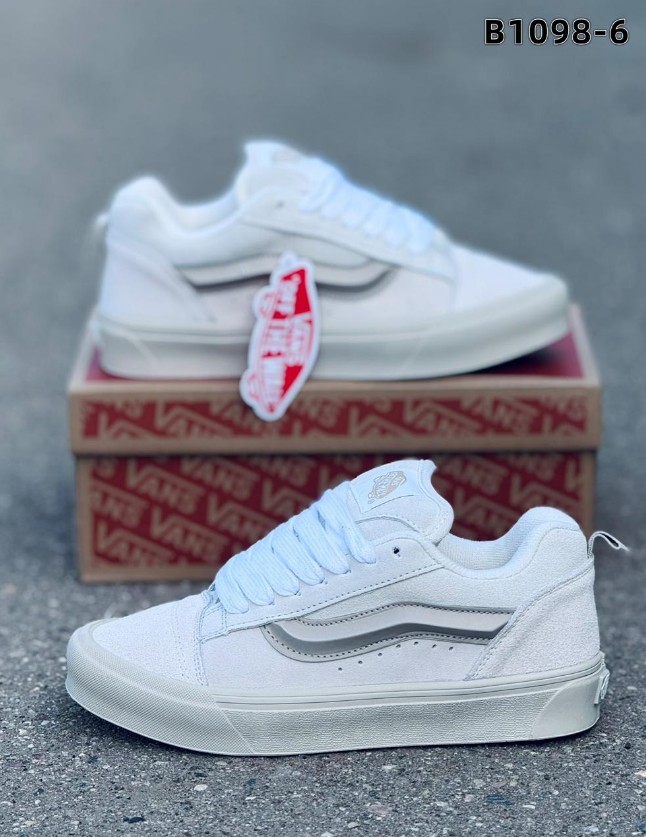 фото зимние женские кроссовки оптом с доставкой