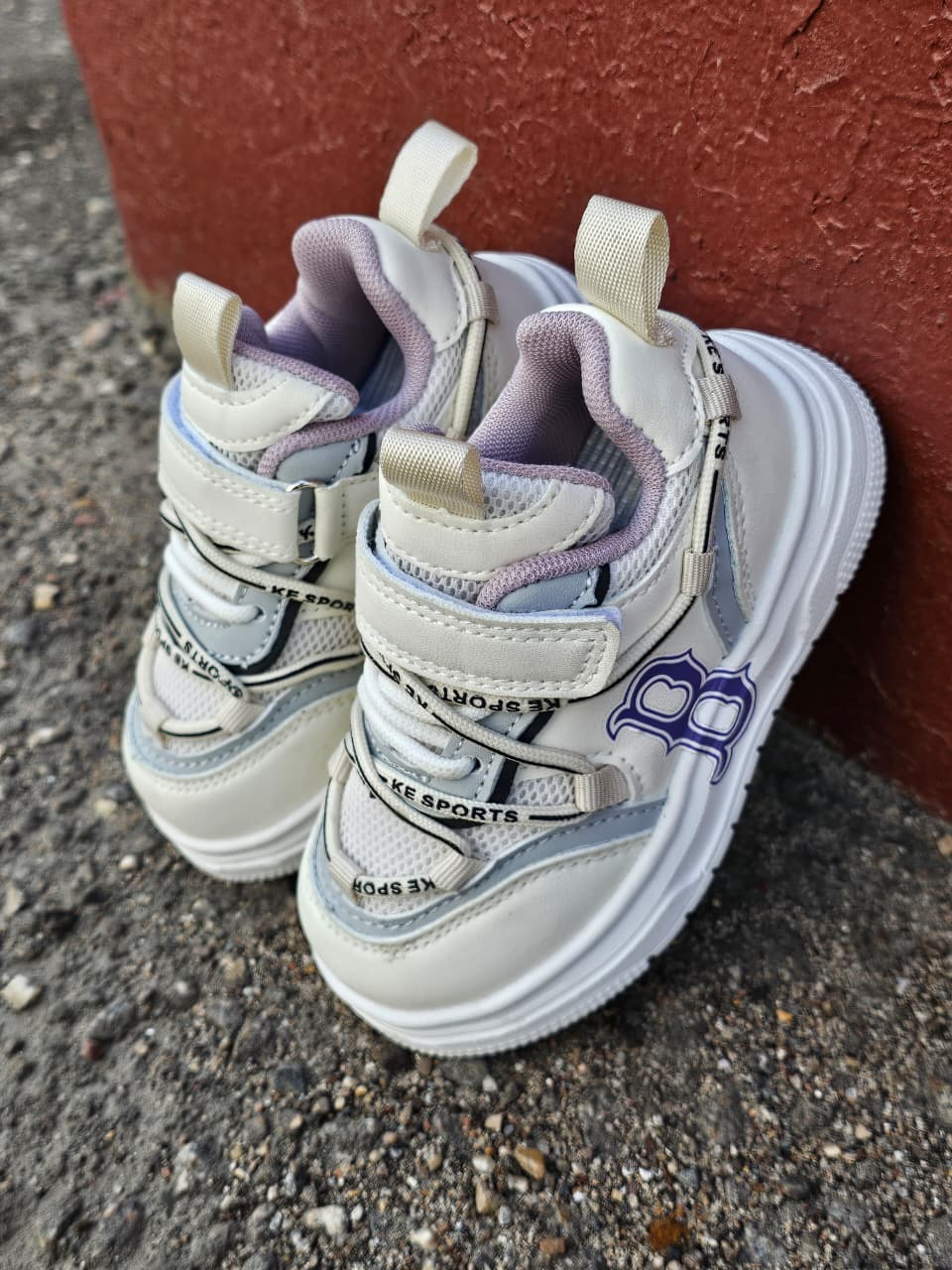 фото весенние кроссовки для мальчиков оптом