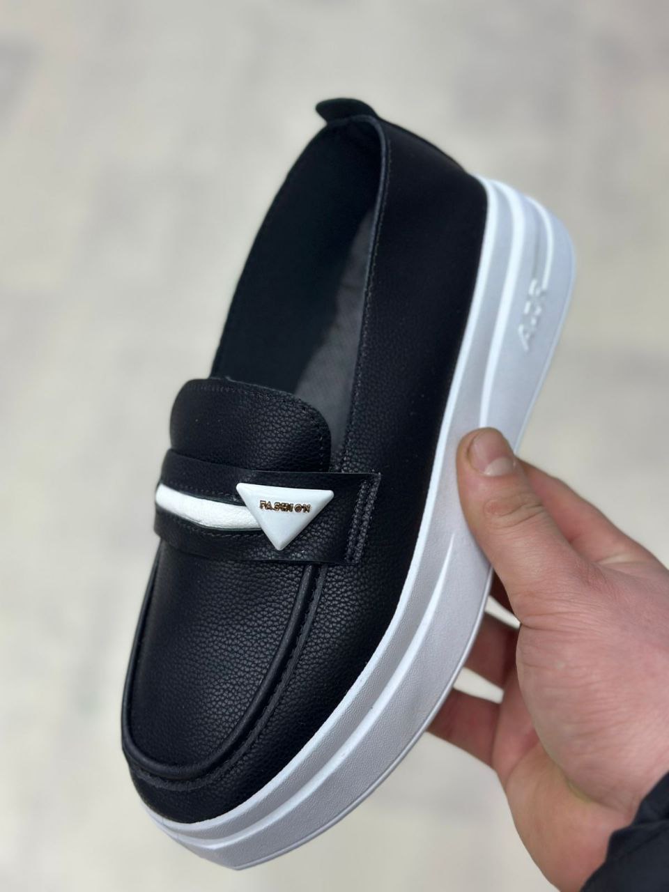 фото весенние женские туфли оптом Москва