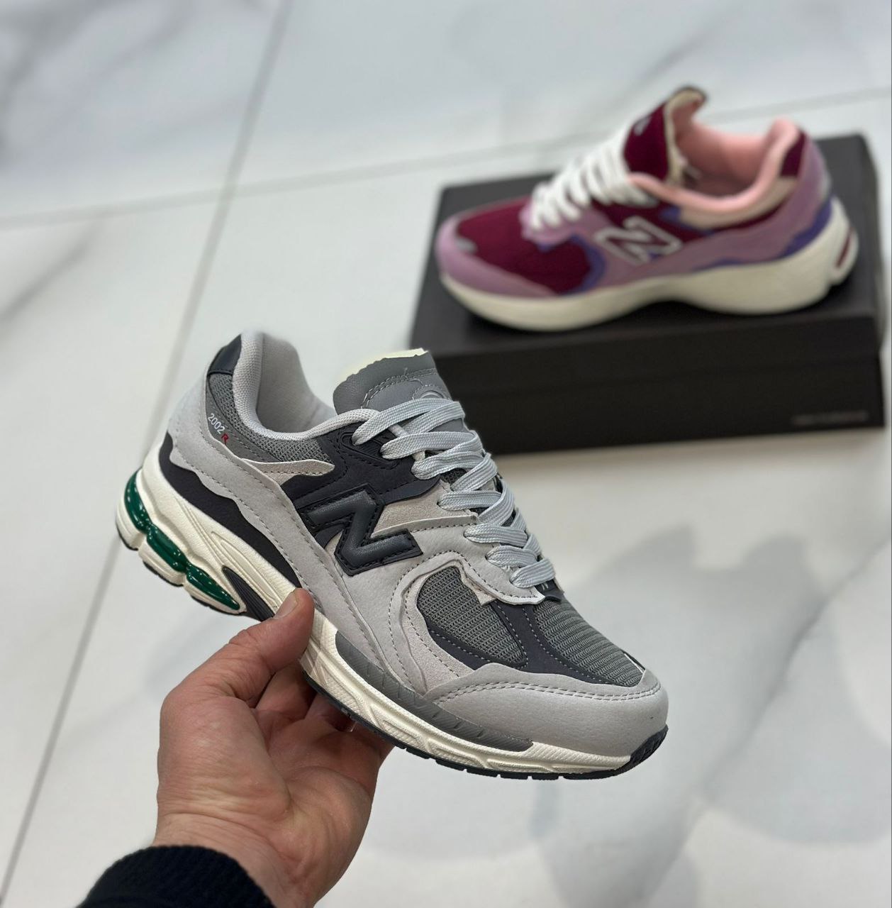 фото весенние женские кроссовки оптом