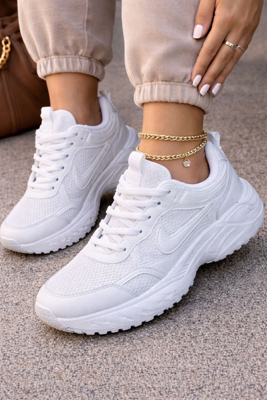 фото весенние женские кроссовки оптом