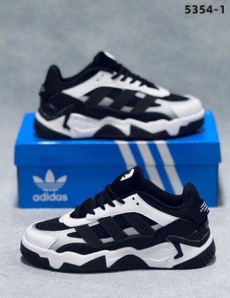 фото весенние женские кроссовки оптом