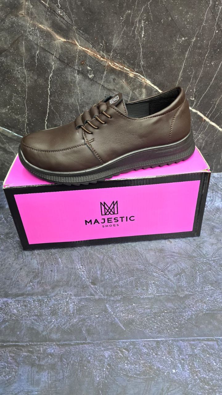 фото весенние женские кроссовки оптом