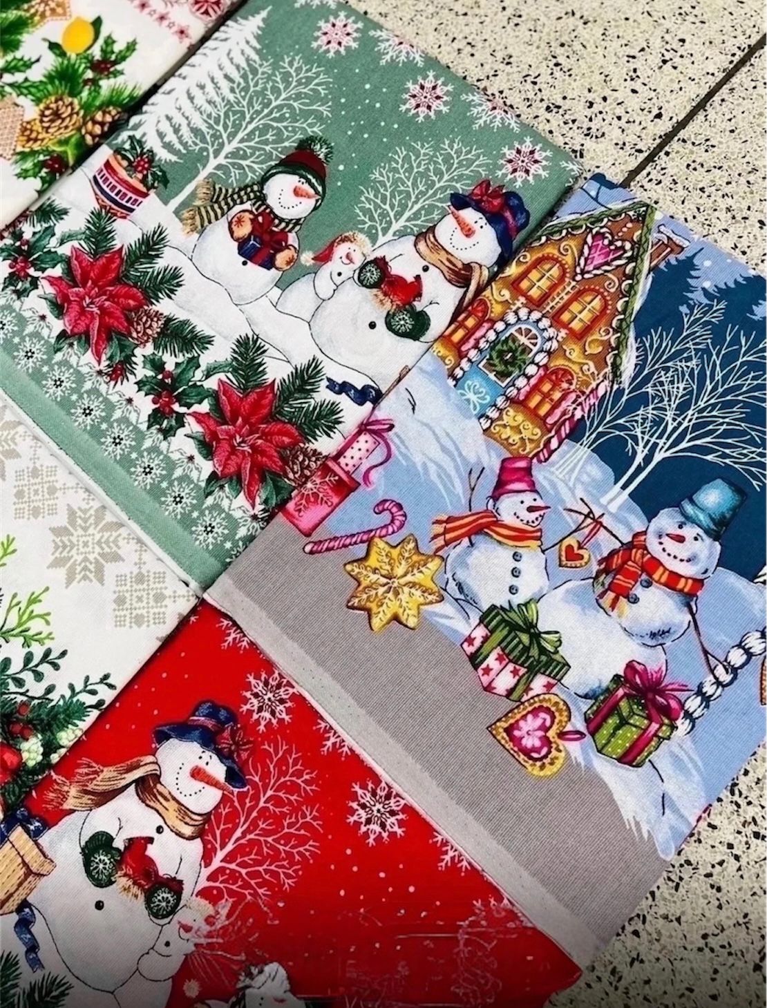 фото новогодняя скатерть размер 150/220 см без выбора оптом