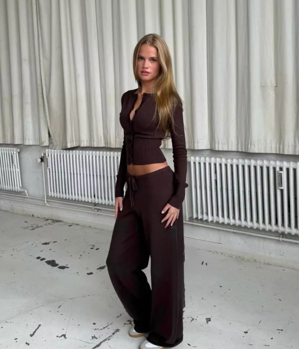 картинка Костюм двойка от магазина Одежда+