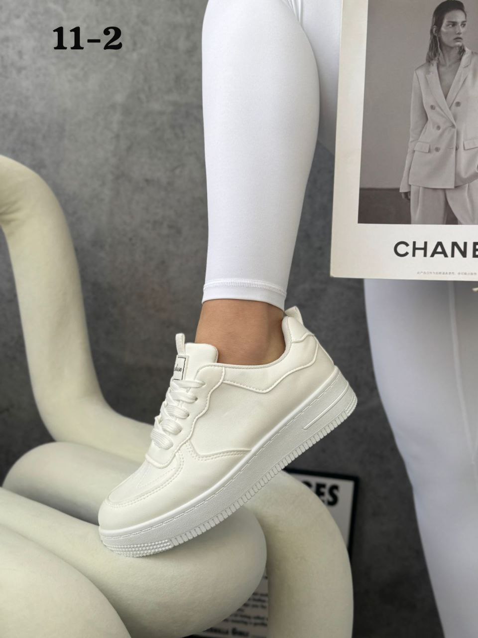 фото весенние женские кроссовки оптом