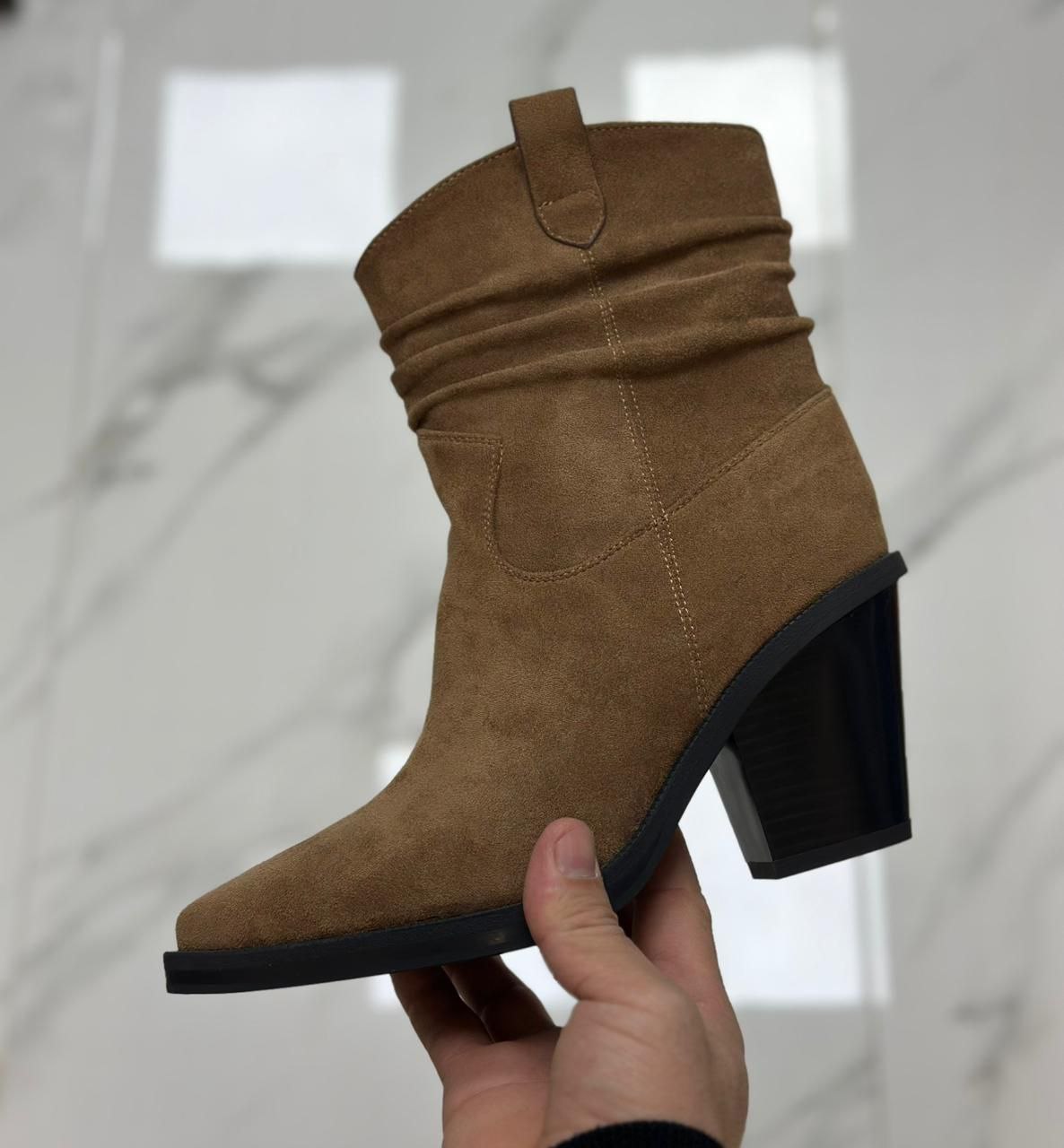 фото весенние женские ботинки оптом