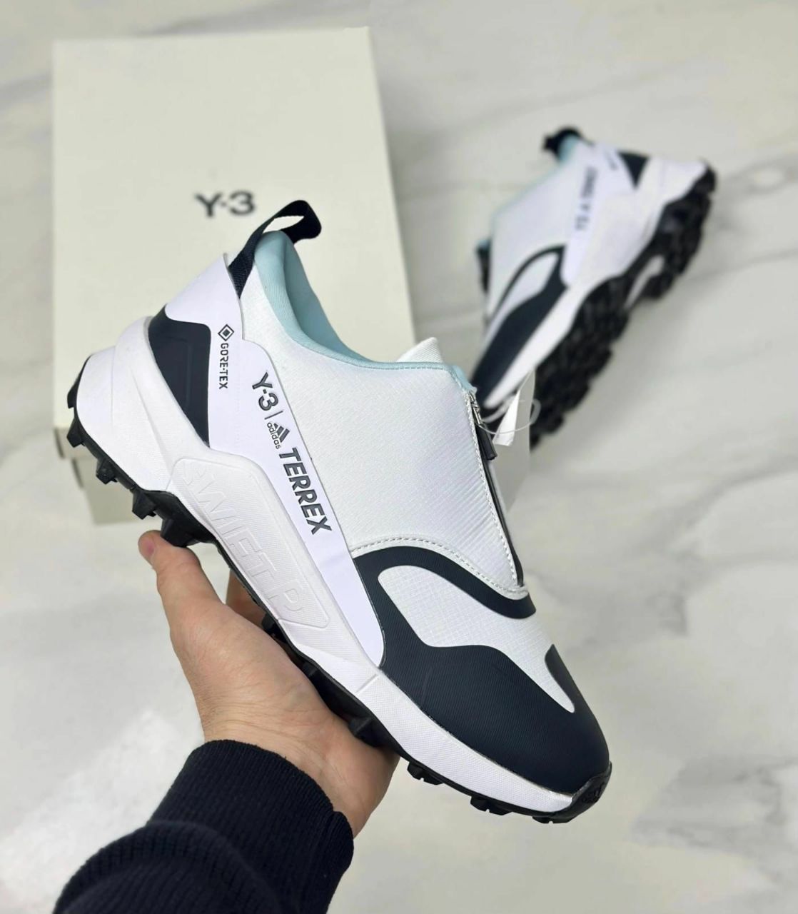 фото весенние мужские кроссовки оптом с доставкой