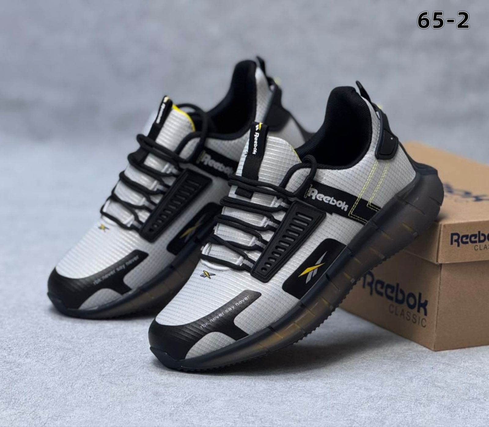 фото мужские осенние кроссовки reebok 992677 оптом