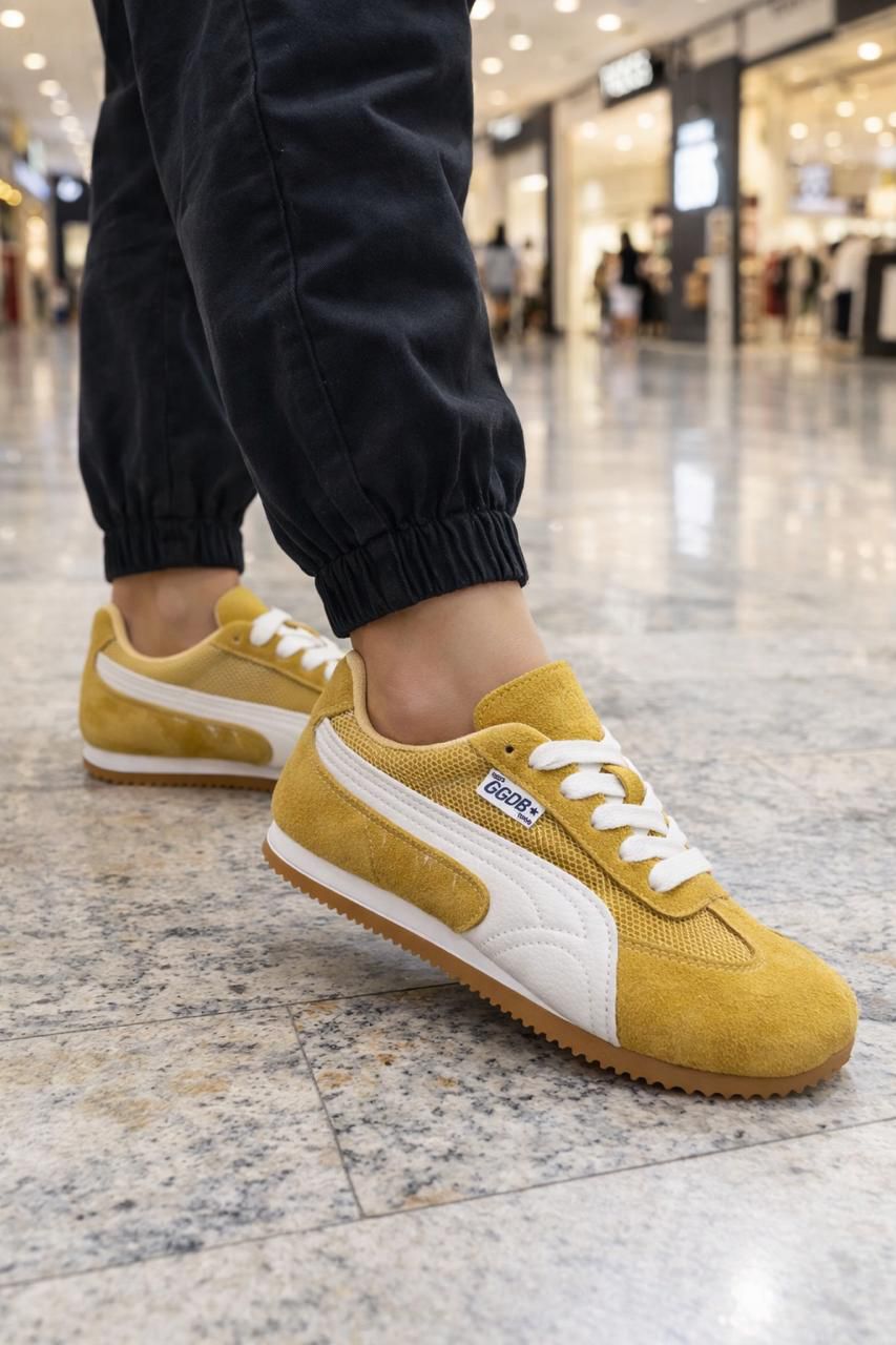 фото женские осенние кроссовки с белыми акцентами 774613 оптом