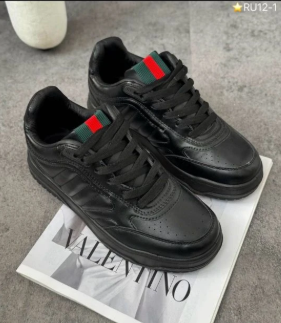 фото весенние женские кроссовки оптом