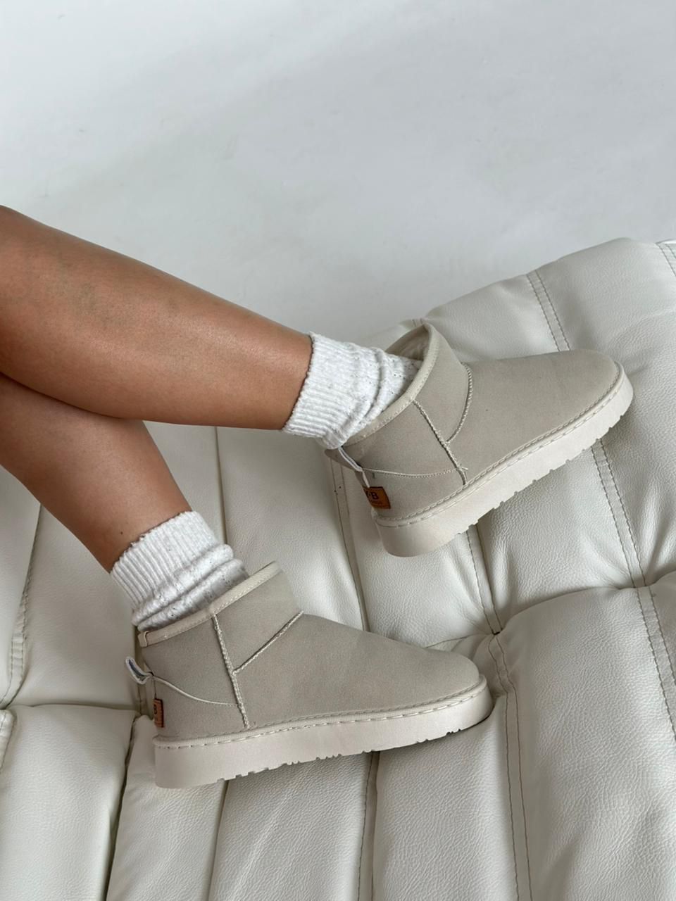 фото nike air женские зимние угги размер: 36,37,38,38,39,39,40,41  зимние женские угги оптом